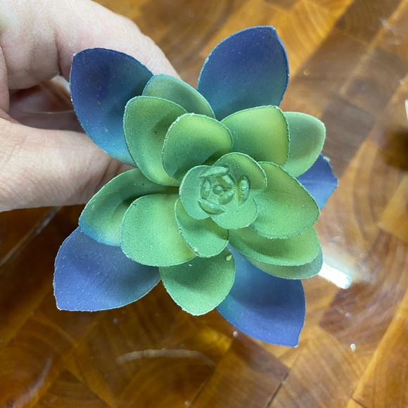 Lot of 6, Faux succulent florals for DIY - Picture 2 of 8